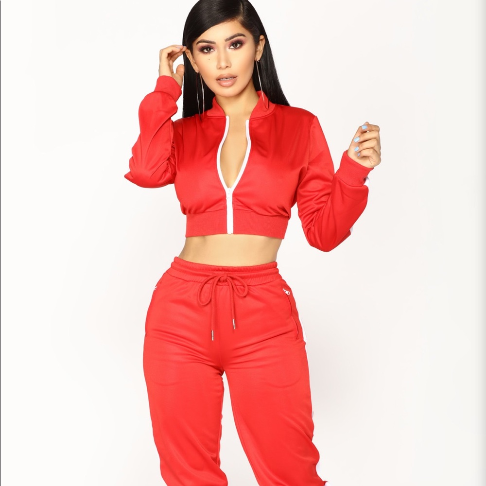 Fashion Nova NWOT Lounge Jogger Set